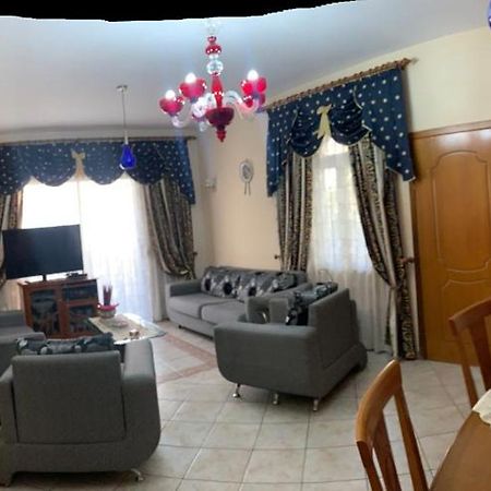 Christina'S House With 2 Bedrooms And Free Parking Gjirokastër Esterno foto