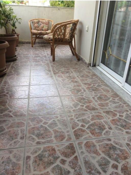 Christina'S House With 2 Bedrooms And Free Parking Gjirokastër Esterno foto